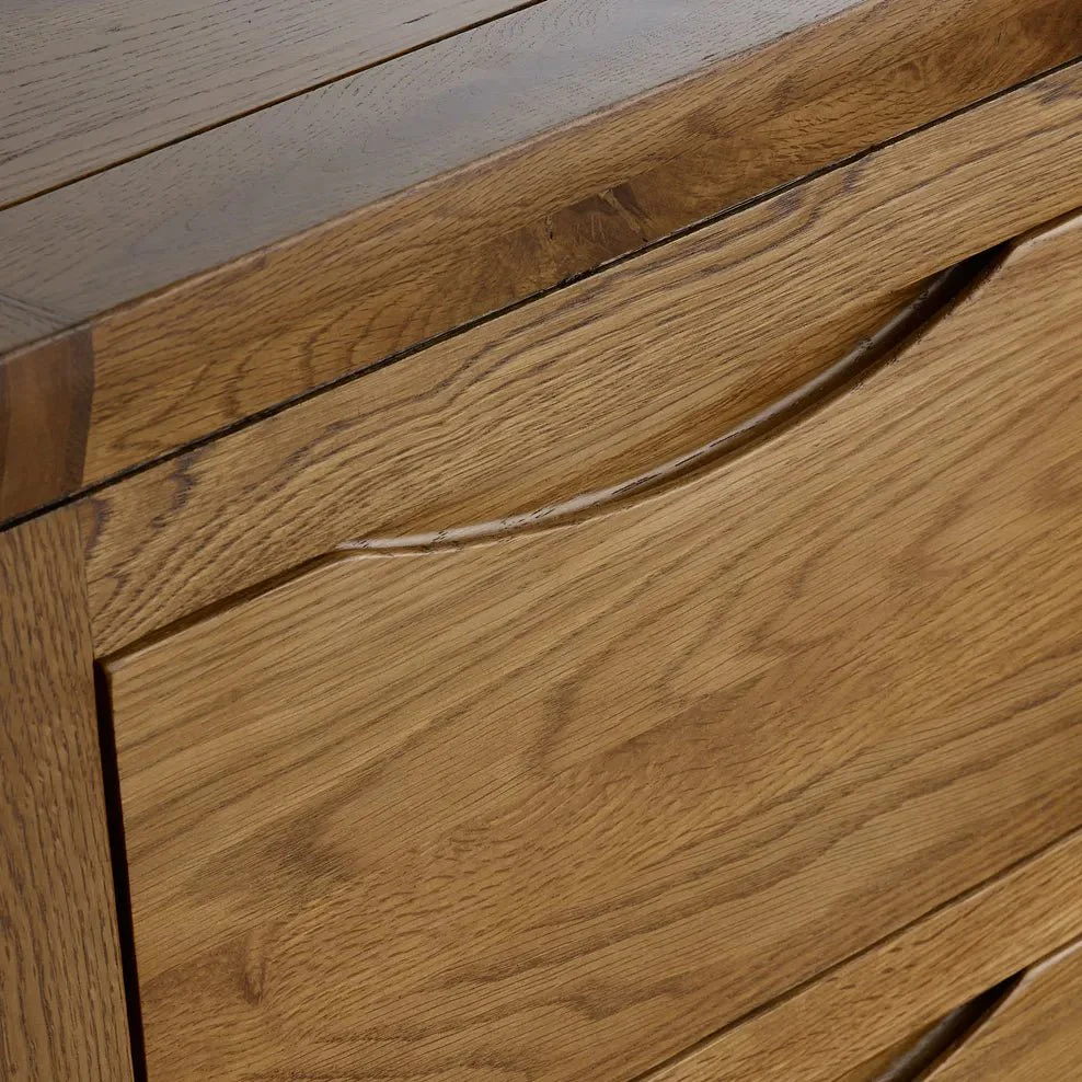 Renwick Rustic Solid Oak Bedside Table - Image 3