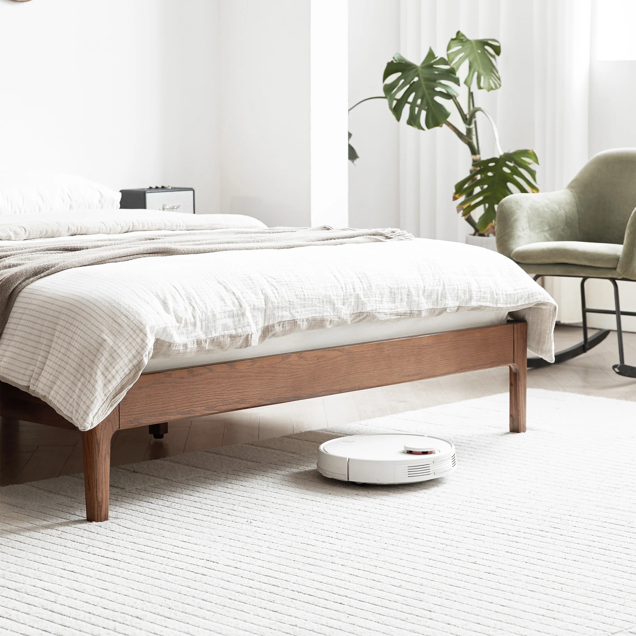 Seattle Solid Oak Platform Bed Frame - Image 11